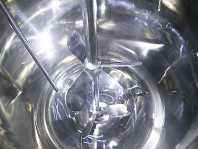200l-double-layer-stainless-steel-industrial-chemical-reactor detalhe - Nível sanitário S316L pasta de agitação de aço inoxidável, resistência à corrosão, resistência à abrasão.