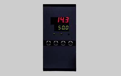 Forno de Secagem de Ar Forçado Elétrico Série L101-DB detalhe - Painel de controle multifuncional LCD